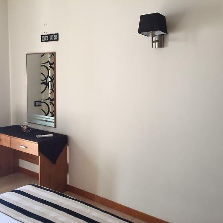 Casa Violeta Villa Mexilhoeira Grande Eksteriør bilde
